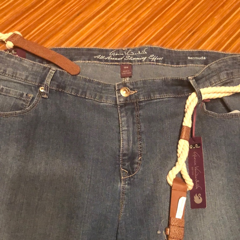 NWT size 18W GV Messina Joslyn bermudas - Picture 2 of 3